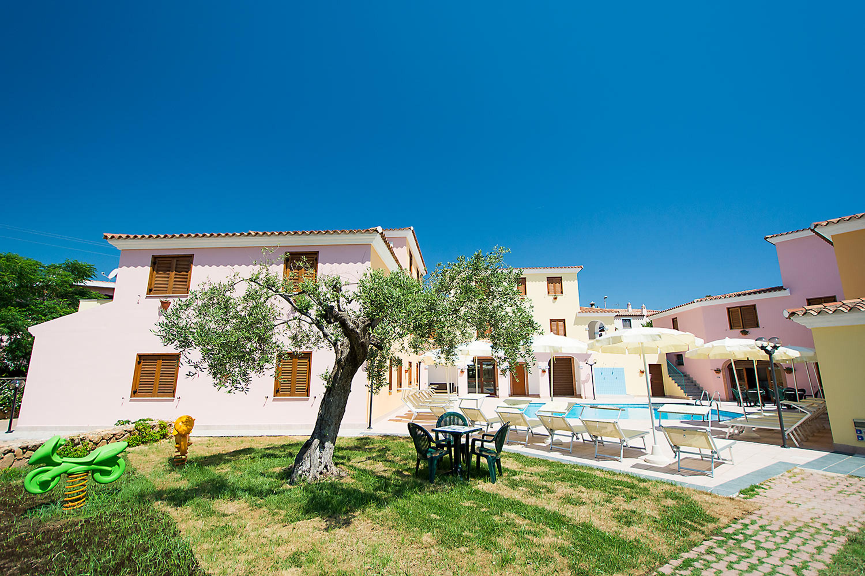 كالا ليبيروتو Residence Cala Viola المظهر الخارجي الصورة