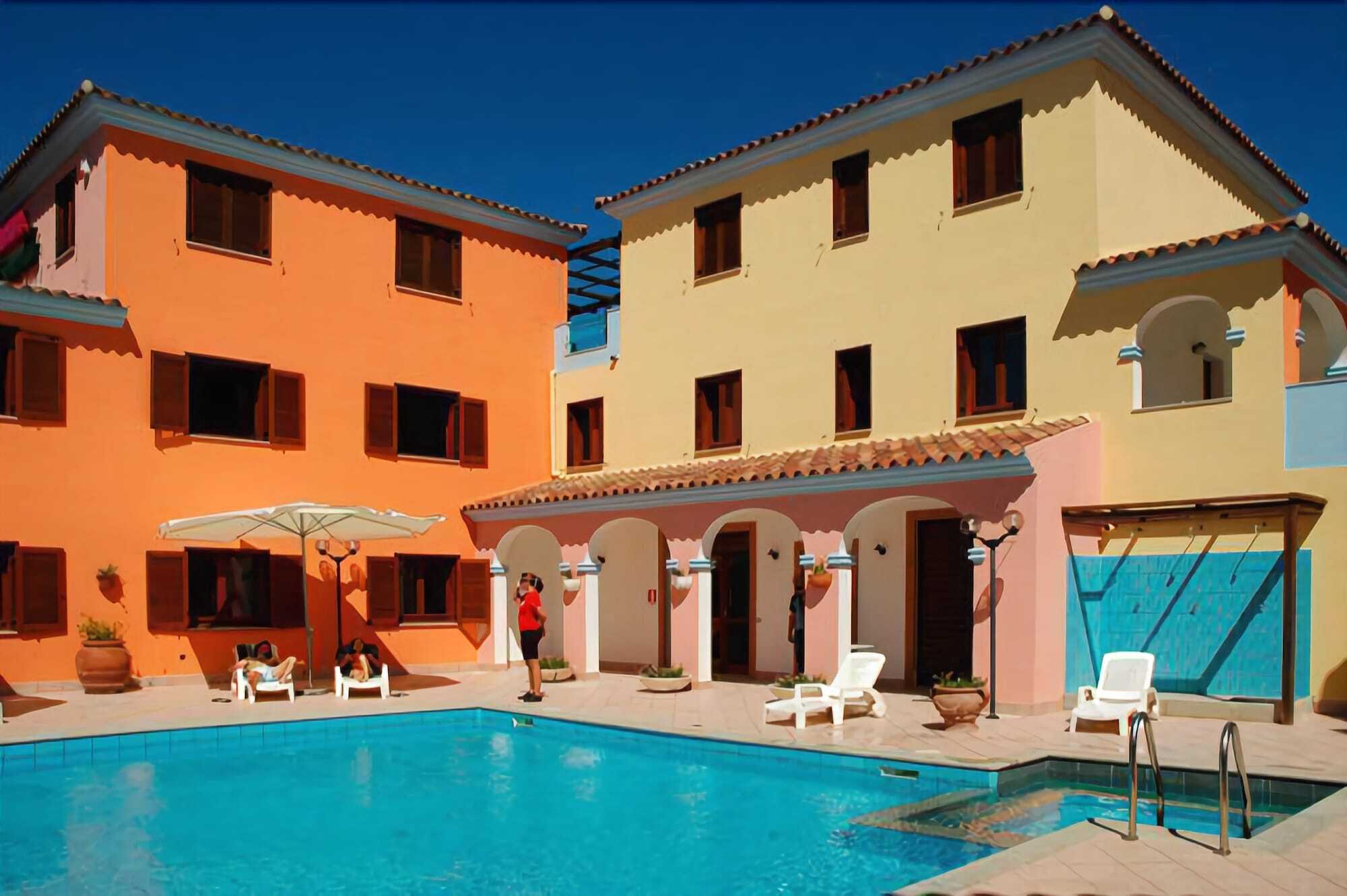 كالا ليبيروتو Residence Cala Viola المظهر الخارجي الصورة